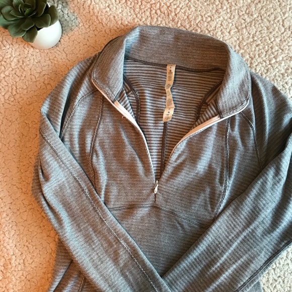 lululemon athletica Jackets & Blazers - Lululemon Grey Half Zip Jacket Size 6